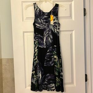 Palm Leaf Swing Dress with Keyhole Back